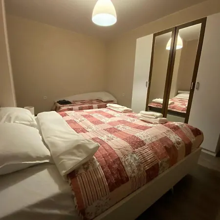 Apartament ици